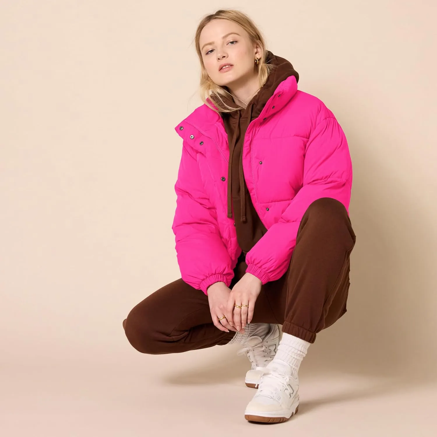 Amazon Essentials Women's Cropped Full-Zip Puffer Jacket (Quilted Matte or Sherpa Fleece)