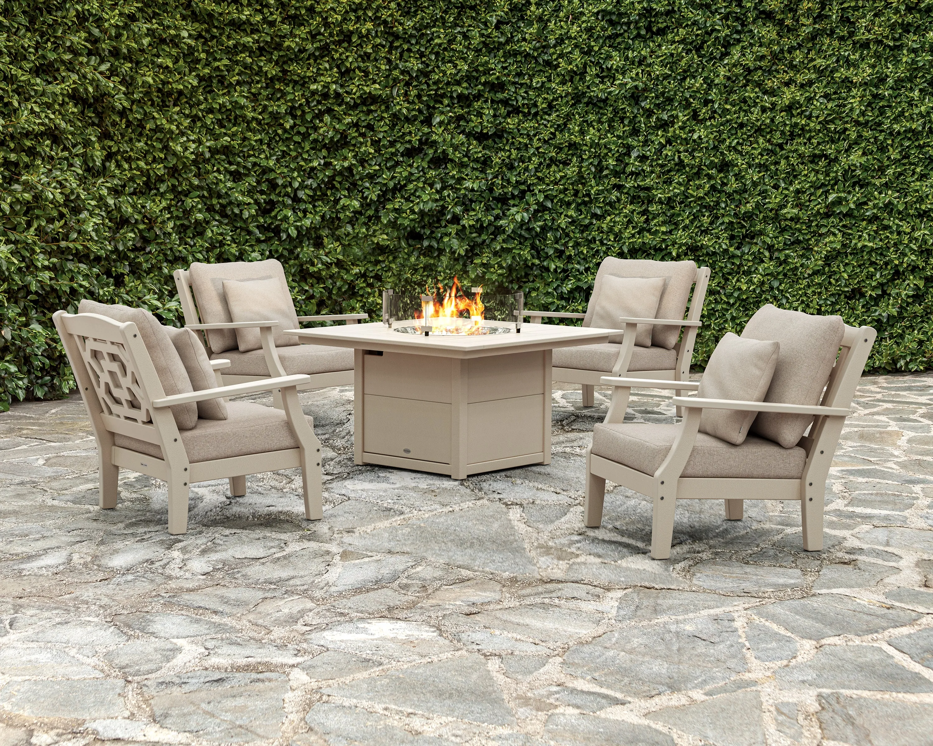 Chinoiserie 5-Piece Deep Seating Set with Fire Pit Table