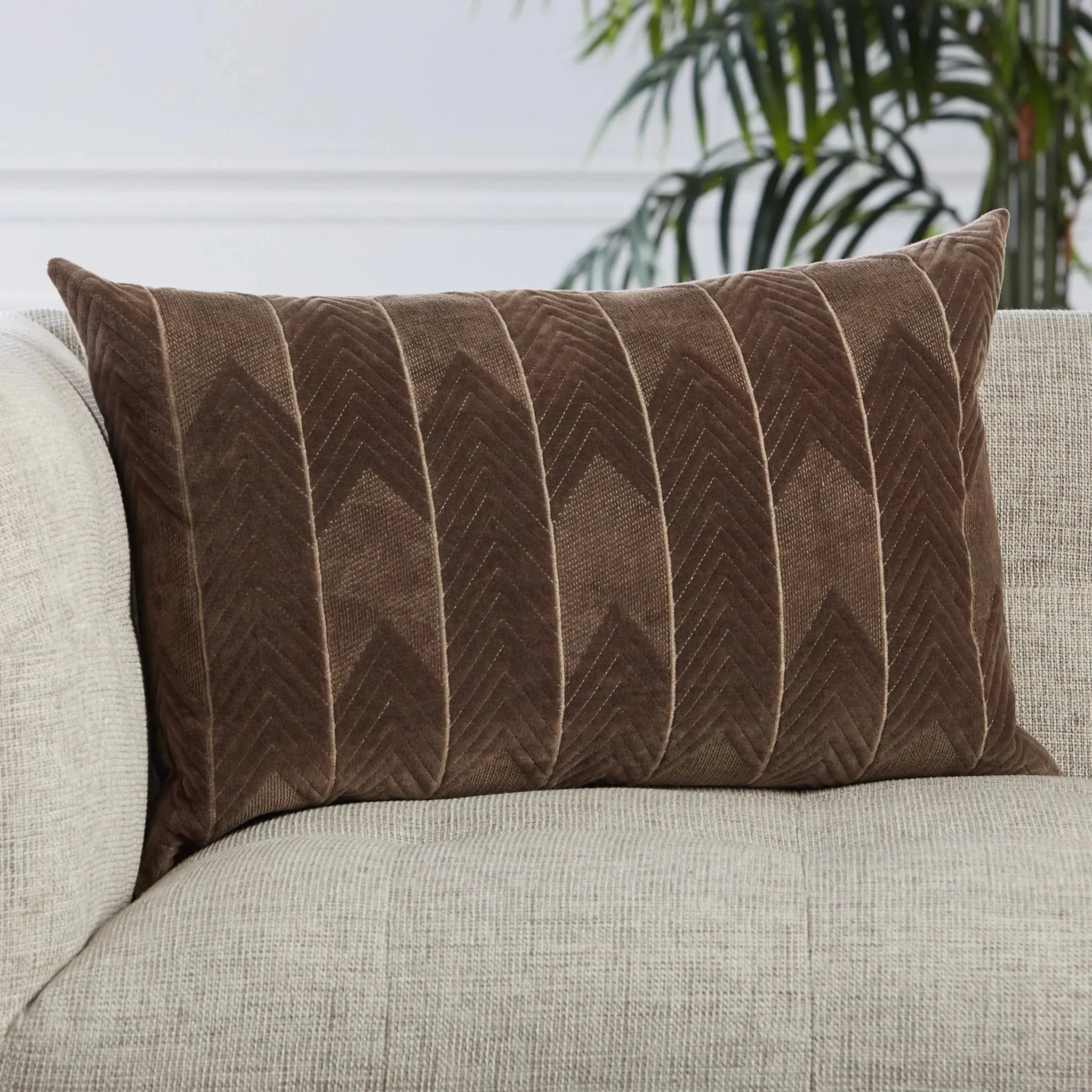 Nouveau NOU24 Dark Taupe Pillow
